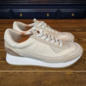 Courtney Sneakers Memory Foam Insole Shoes Light Beige Brown SZ 9.5
