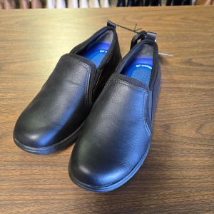 Dr. Scholl's Women's Janette Slip Resistant Shoes, 9 Wide Width, New with Tags