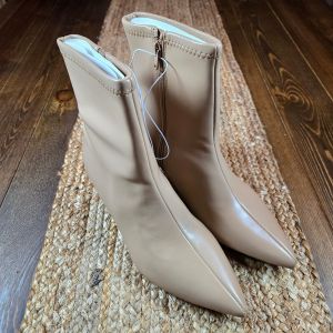 Women's Kitten Heel Stretch Ankle Boots Lonnie Tan Sz 8 Bootie