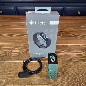 Fitbit Charge 6 Fitness & Health Tracker Smartwatch W/ 3rd Party Bands & Charger