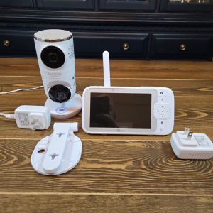 Hubble Nursery Pal Dual Vision Smart Wi-Fi Enabled Baby Monitor