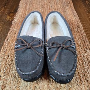 Isotoner Genuine Suede Women's Moccasin Slip-On Slipper Medium 7.5-8 Grey