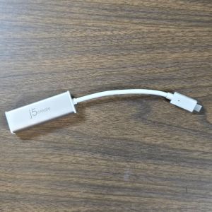 j5create USB 3.1 Type-C to VGA Adapter JCA111