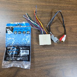 Metra 70-5521 Amplifier Integration Wire Harness for Select 2003-2005 Ford