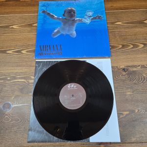 Nirvana - Nevermind Used Very Good Vinyl LP Record Album Kurt Cobain