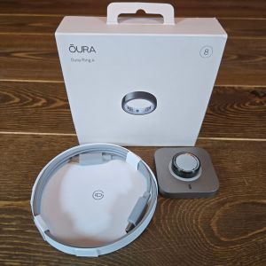 Oura Ring 4 Sz 8 Smart Ring Black