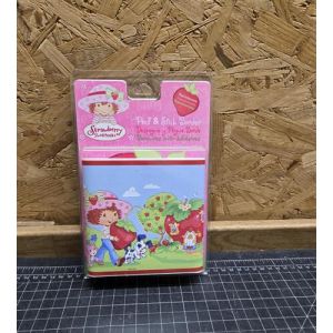 Strawberry Shortcake Wallpaper Border Peel & Stick Girls Bedroom Decor PS96301