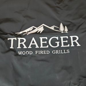 Traeger Pro 34 Full Length Grill Cover Black BAC380