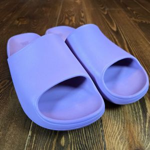 Women's Robbie Slide Sandals Light Purple Unworn Condition