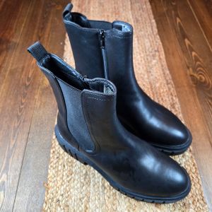 Women's Sterling Chelsea Boots Zip Up Ankle Booties Black Sz 11