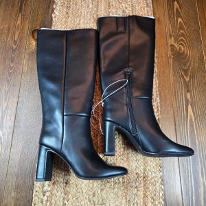 Women's Stovepipe Knee High Boots Livia Pull On Zip