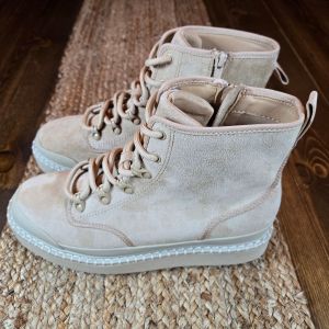 Women's Winter Boots with Memory Foam Insole Kayson Beige