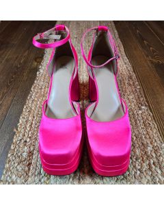 Women's Barbiecore Bianca Platform Pumps Memory Foam Insole Pink Sz 10